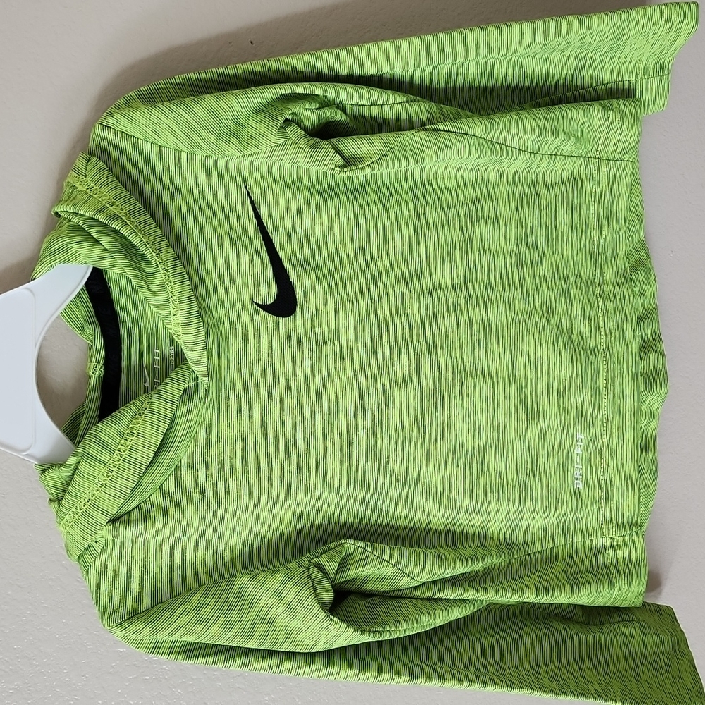Boys Nike Pullover Shirt